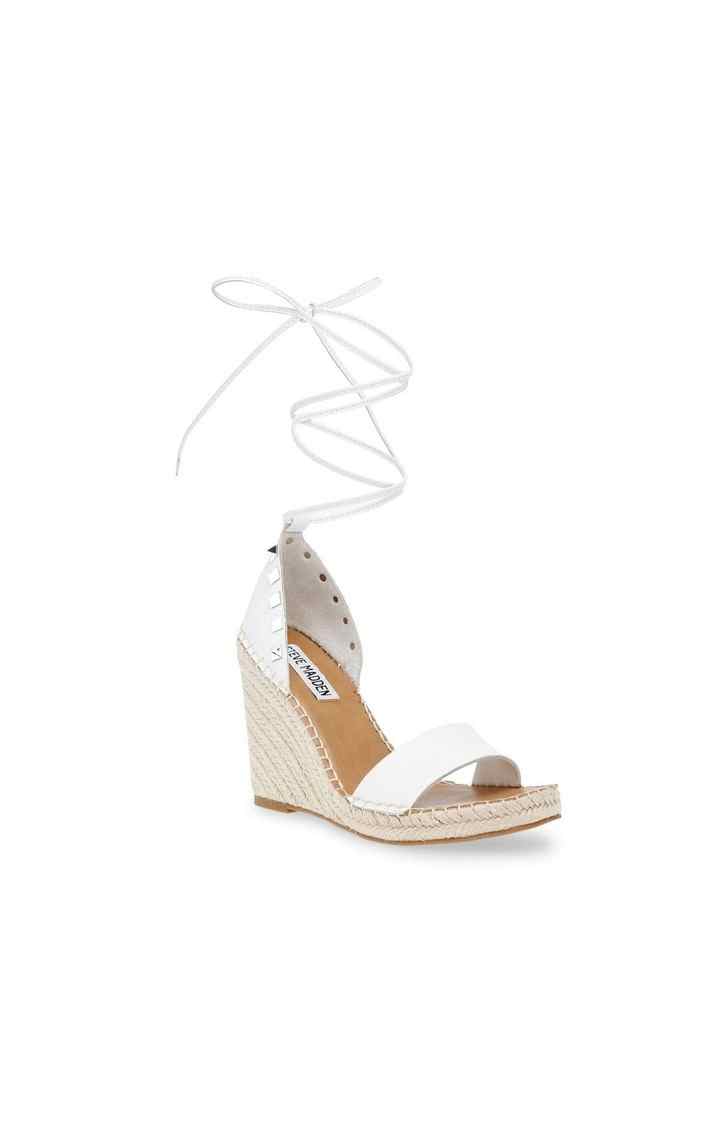 Malani White Wedges