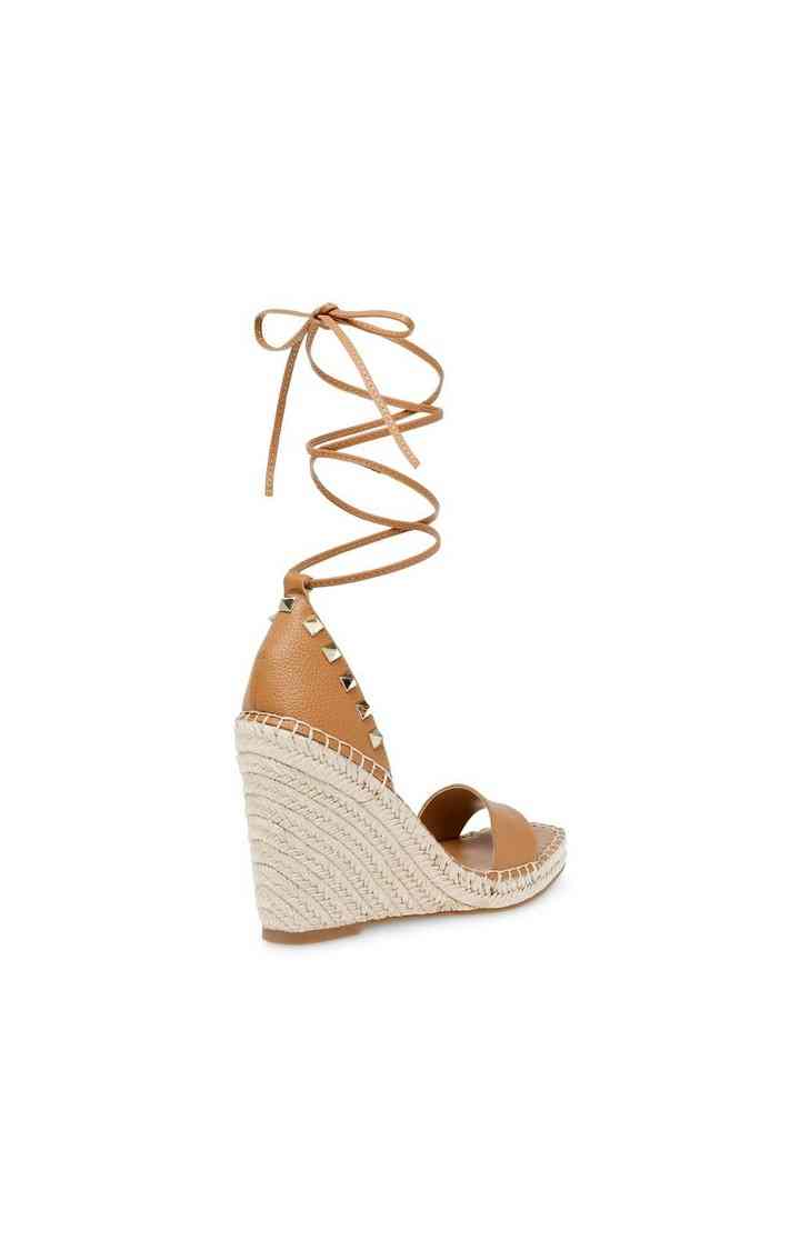 Malani Natural Wedges