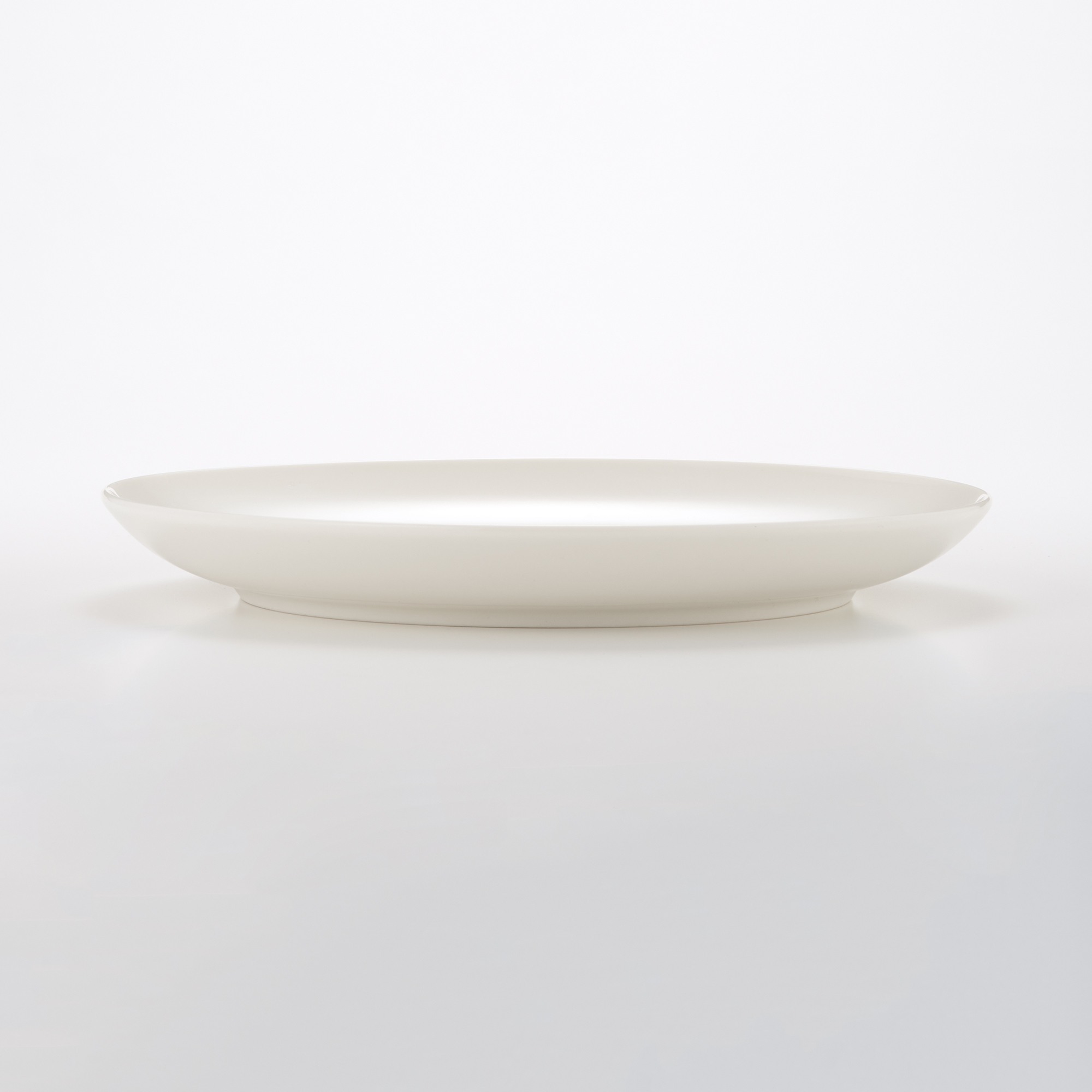 PORCELAIN BEIGE PLATE L 23CM