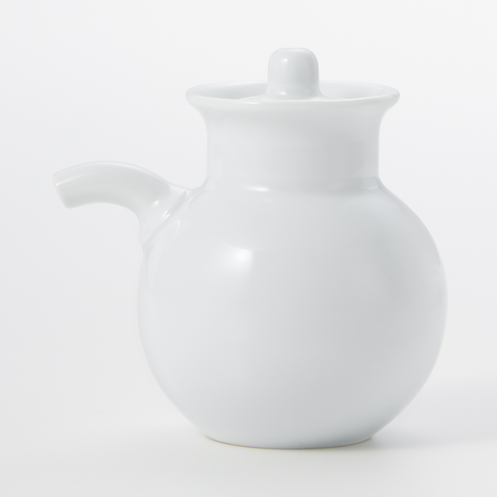 WHITE PORCELAIN SOY SAUCE POT SMALL