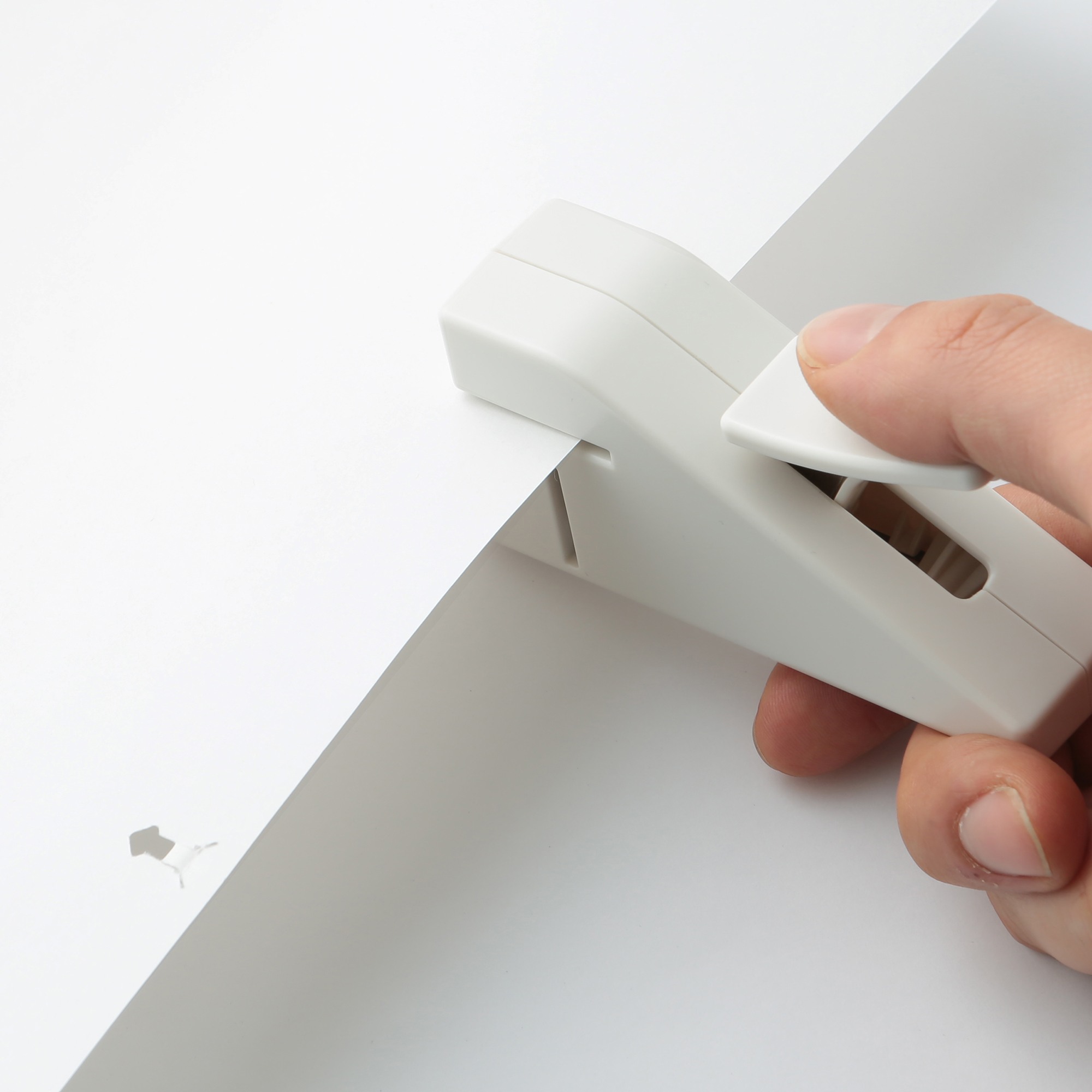 Staple hot sale free stapler