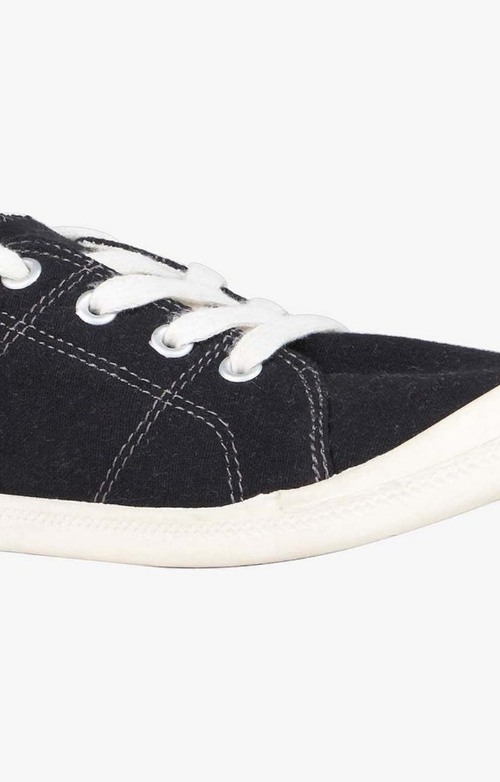 Baailey Black Sneakers