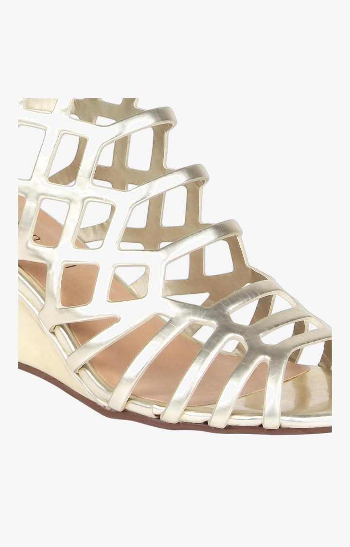 Hannuh Gold Wedges