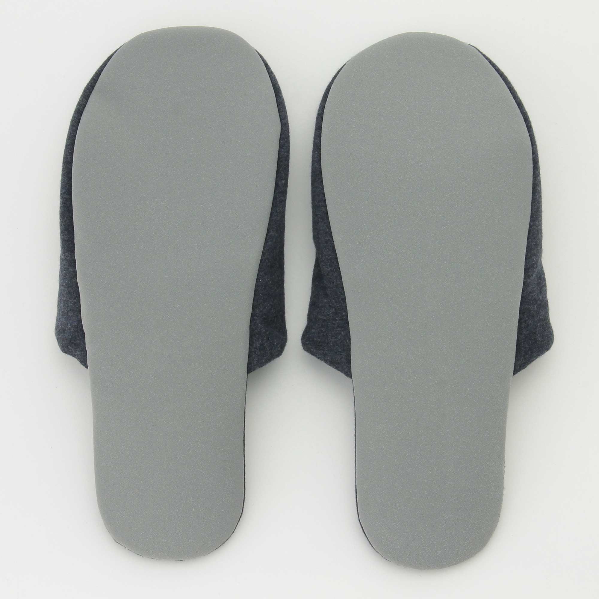 TRAVEL SLIPPERS L