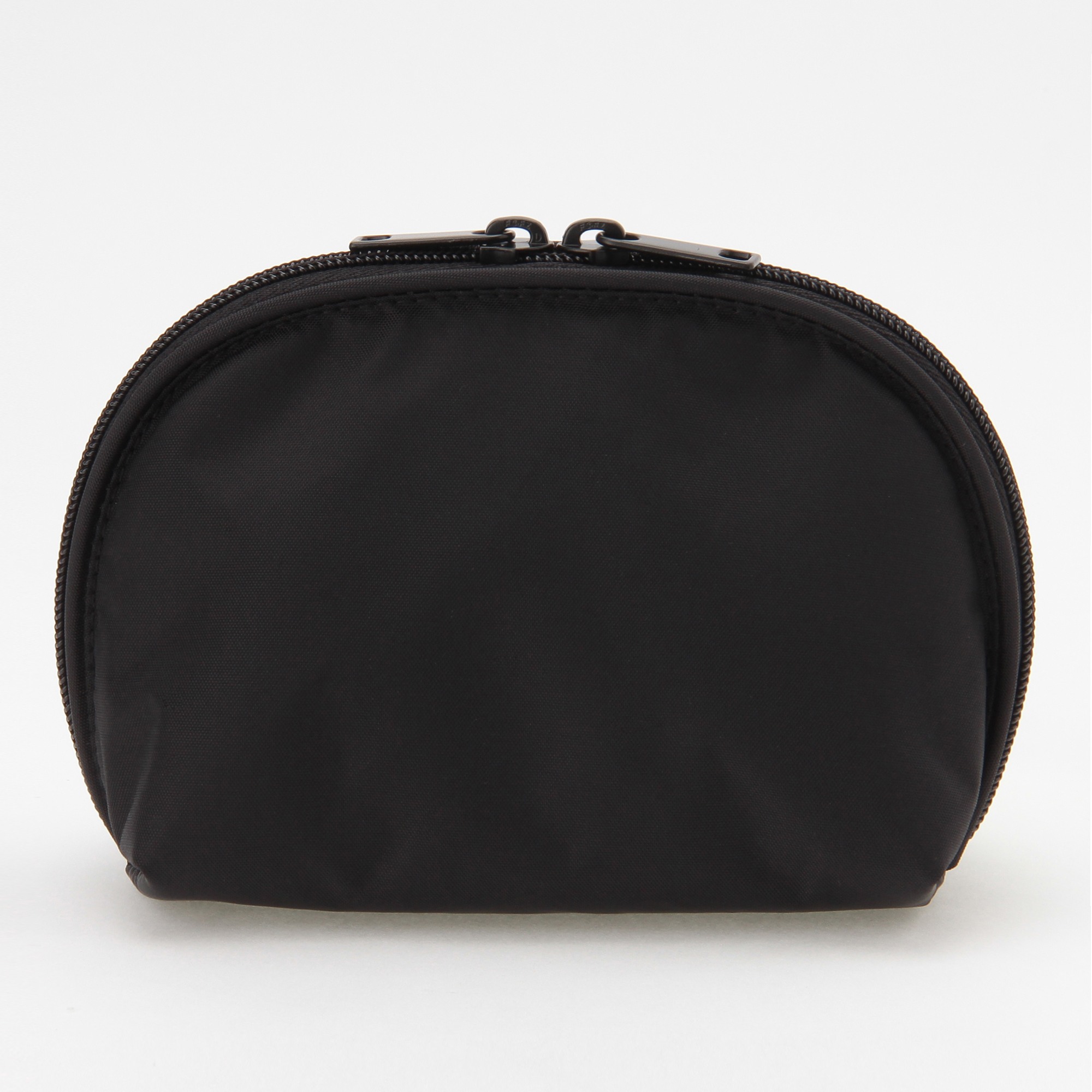 Round pouch on sale
