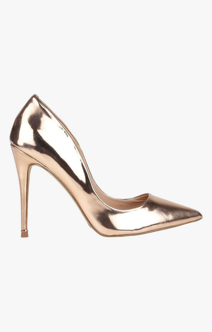 Daisie Gold Pumps