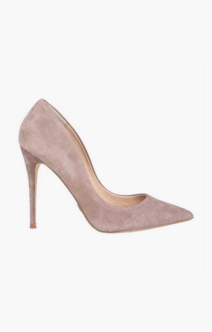 Daisie Grey Pumps