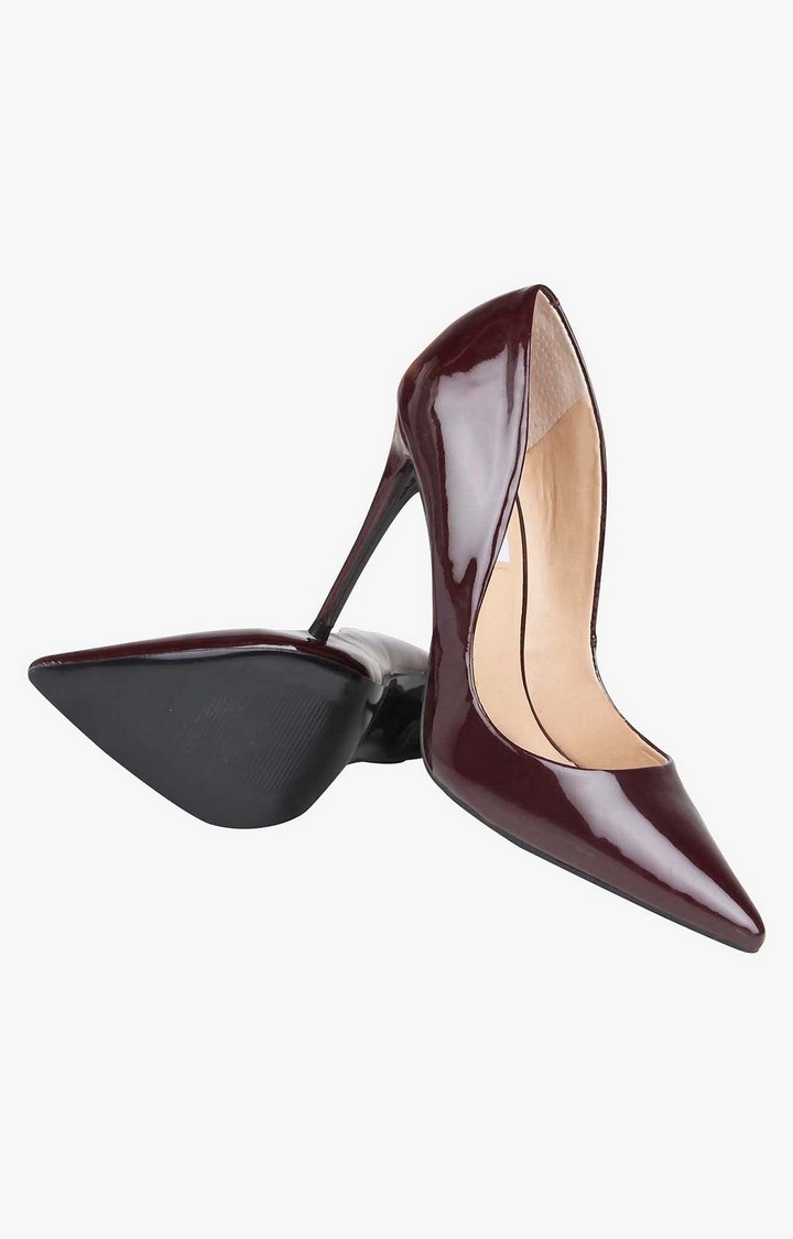 Daisie Red Pumps