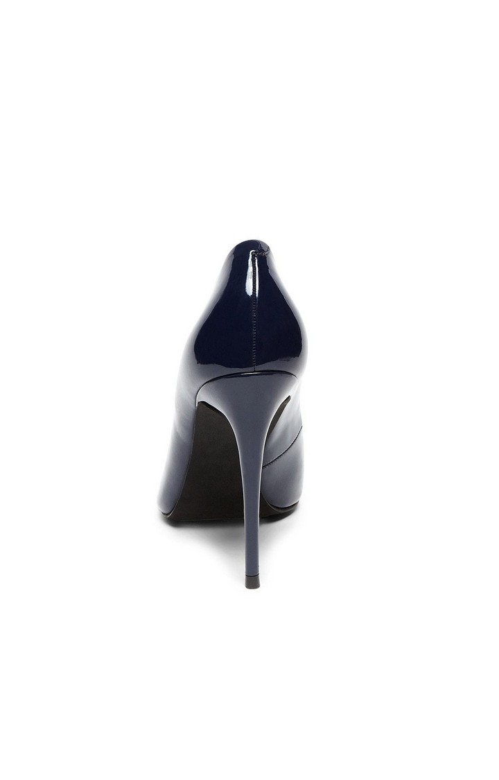 Daisie Blue Pumps