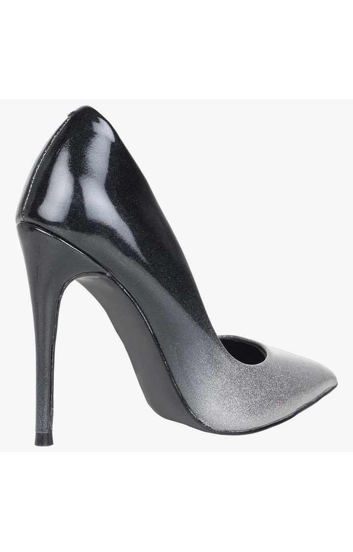 Daisie Black Pumps