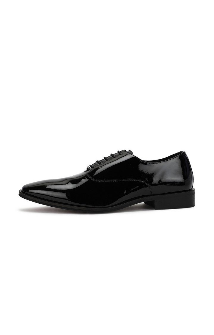 Regal Black Tie-Ups & Dress Loafers