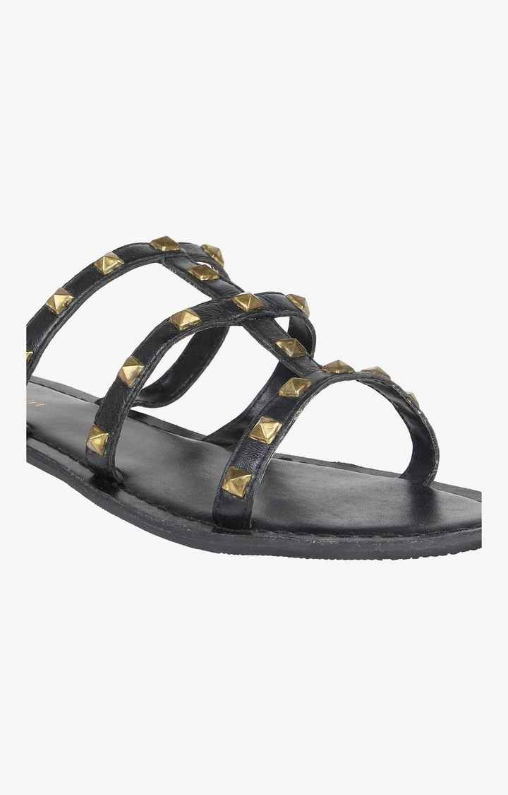 Pyrarr Black Flats