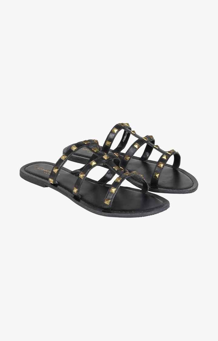 Pyrarr Black Flats