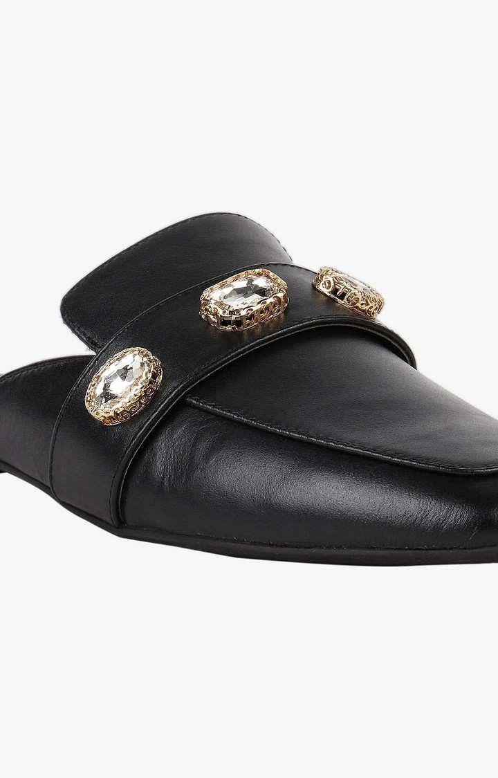 Kind Black Flats