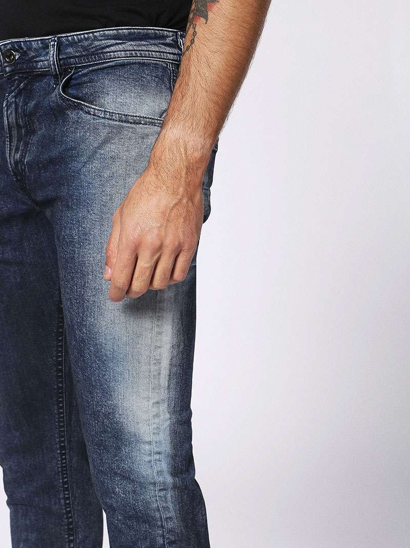 Diesel THOMMER L.32 PANTALONI Jeans