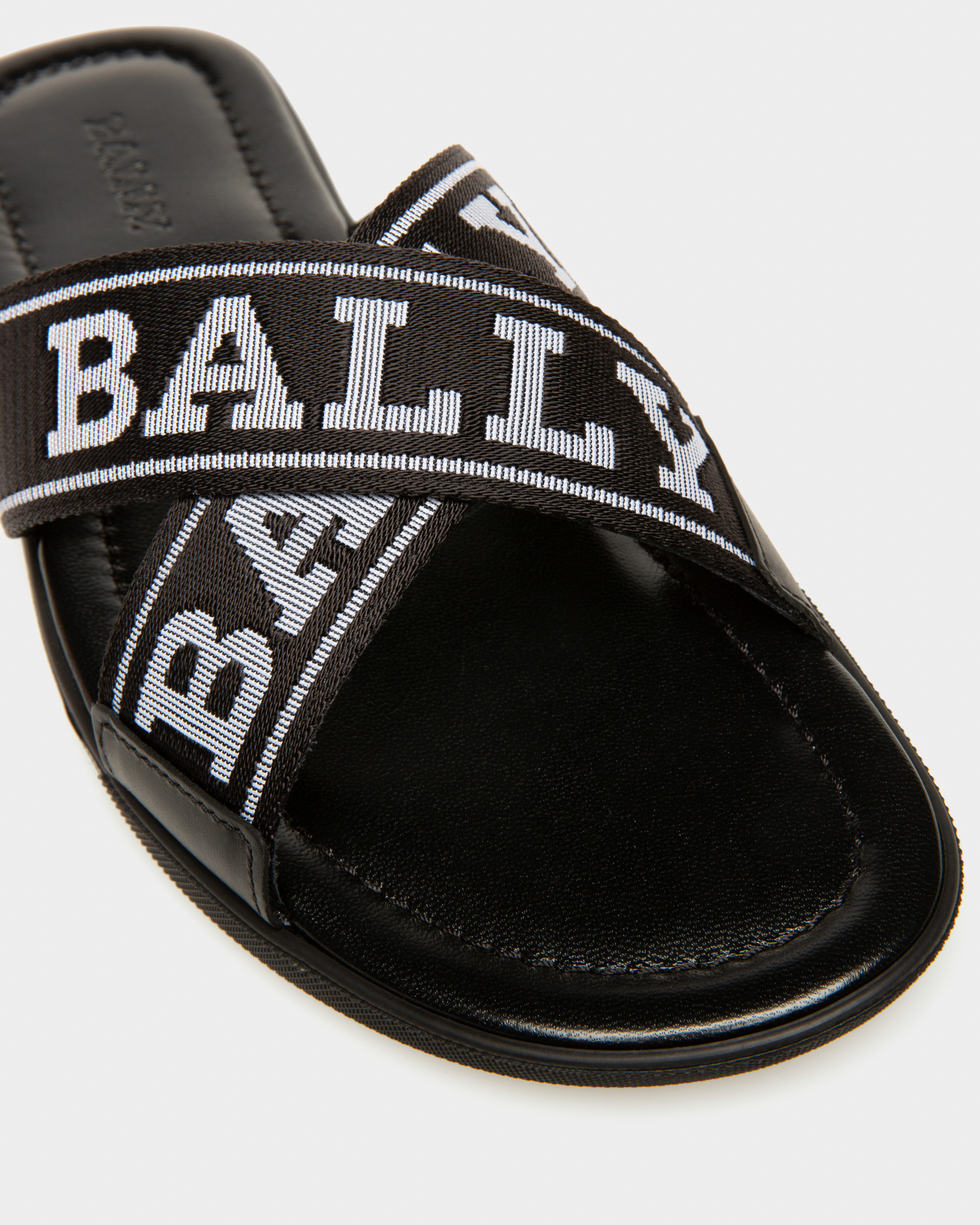 Bonks T   Sandals