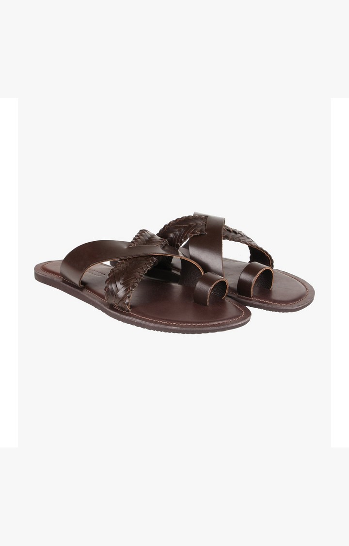 Zig-Zag Brown Sandals & Flip Flops