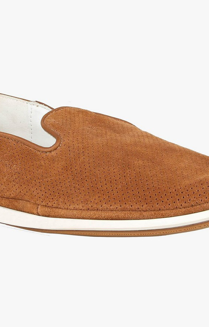 Arrowe Brown Sneakers