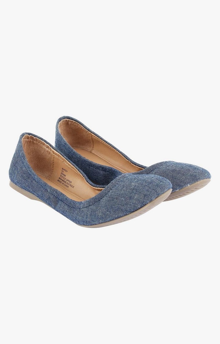 Margy Blue Closed Flats & Ballerinas