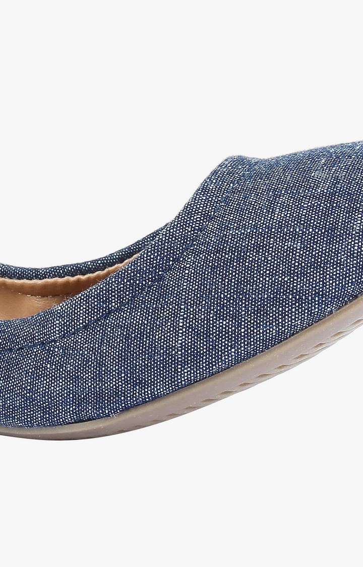 Margy Blue Closed Flats & Ballerinas