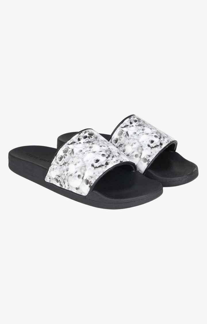 Hiwater Black Sandals & Flip Flops