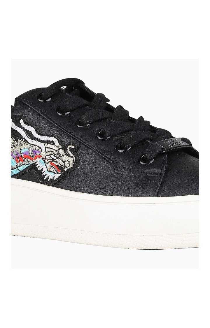 Bertie-D Black Sneakers