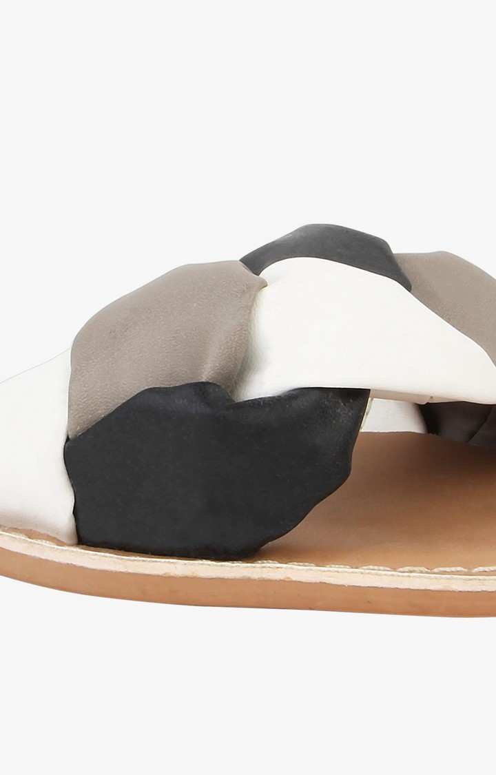Miz Black Flats