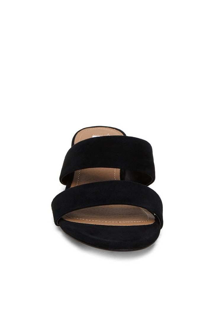 Circle Black Flats