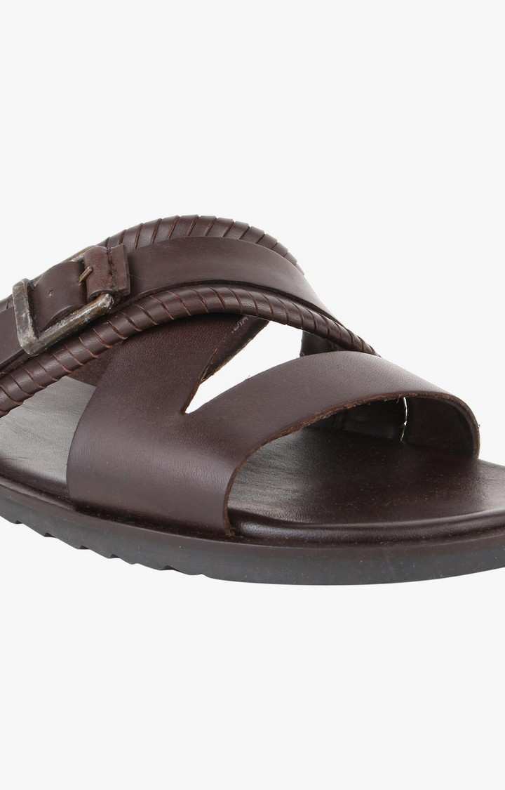 Rapper Brown Sandals & Flip Flops