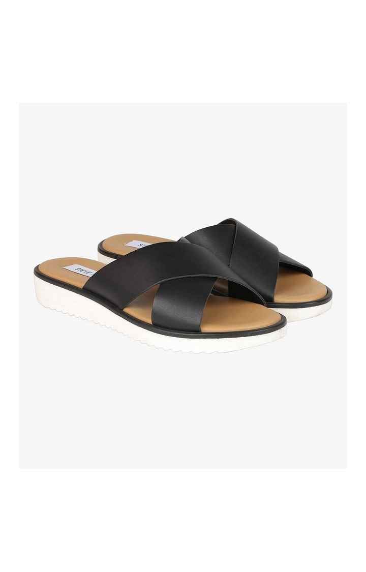 Case Black Flats