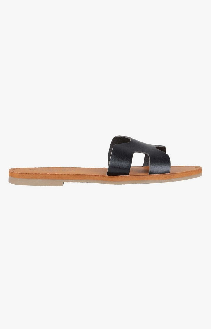 Bestie Black Flats