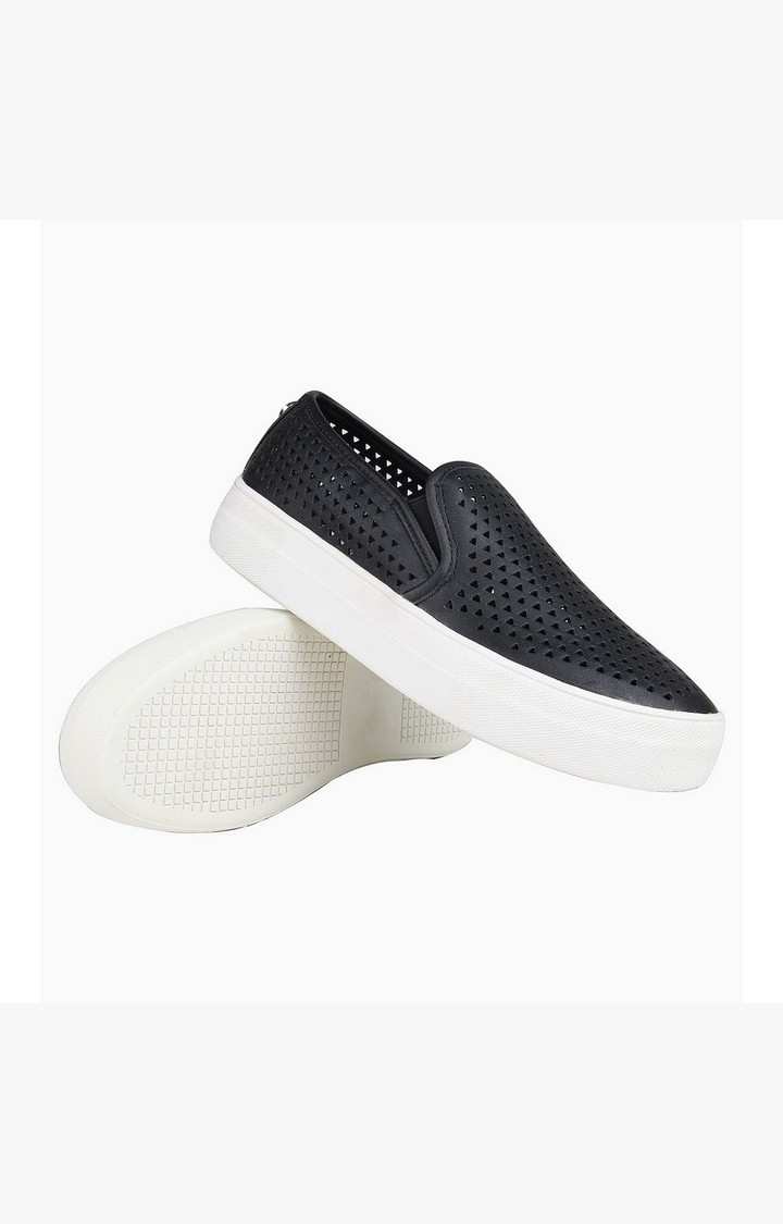 Gal-P Black Sneakers