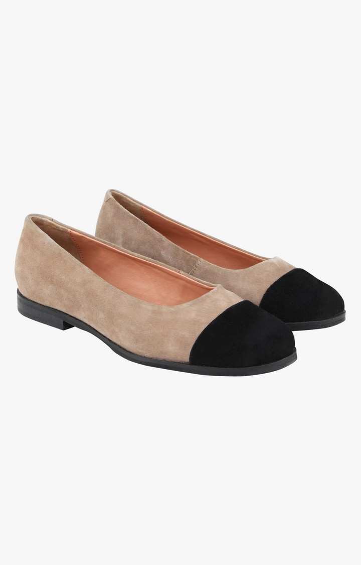 Retro Grey Closed Flats & Ballerinas