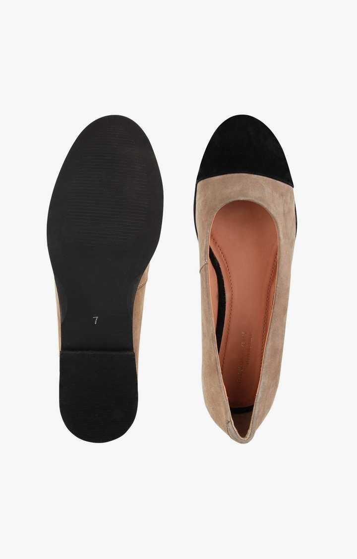 Retro Grey Closed Flats & Ballerinas