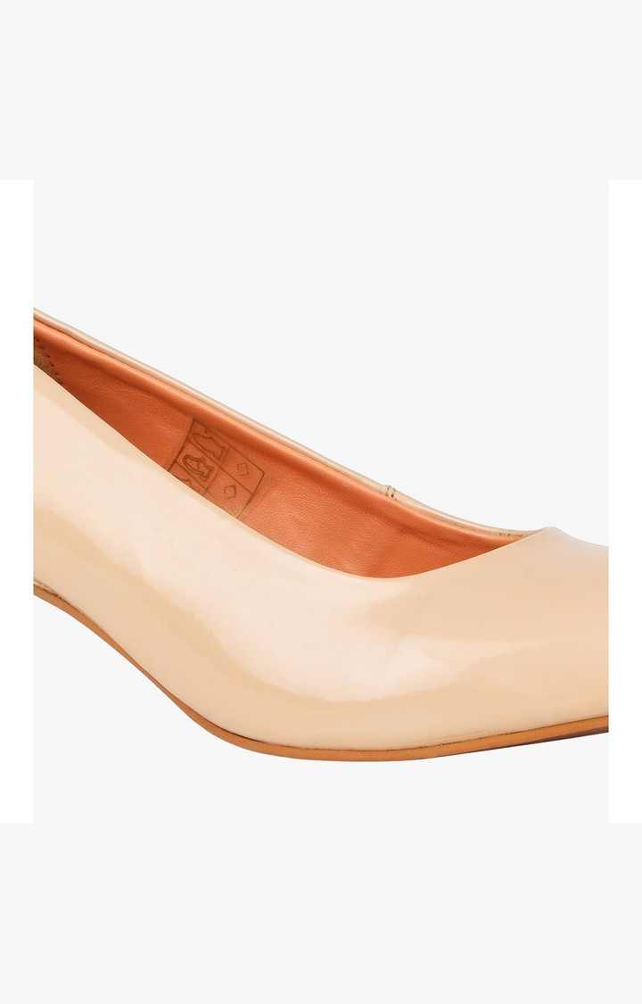 Lucy Pink Pumps
