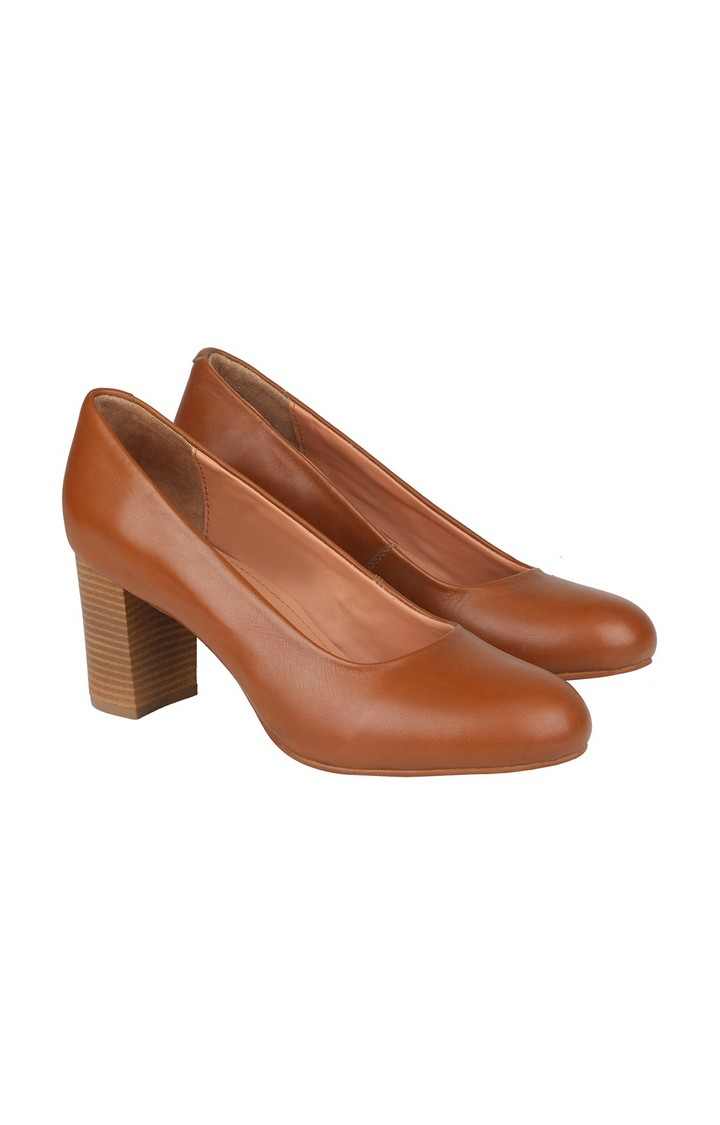 Tracey Brown Pumps