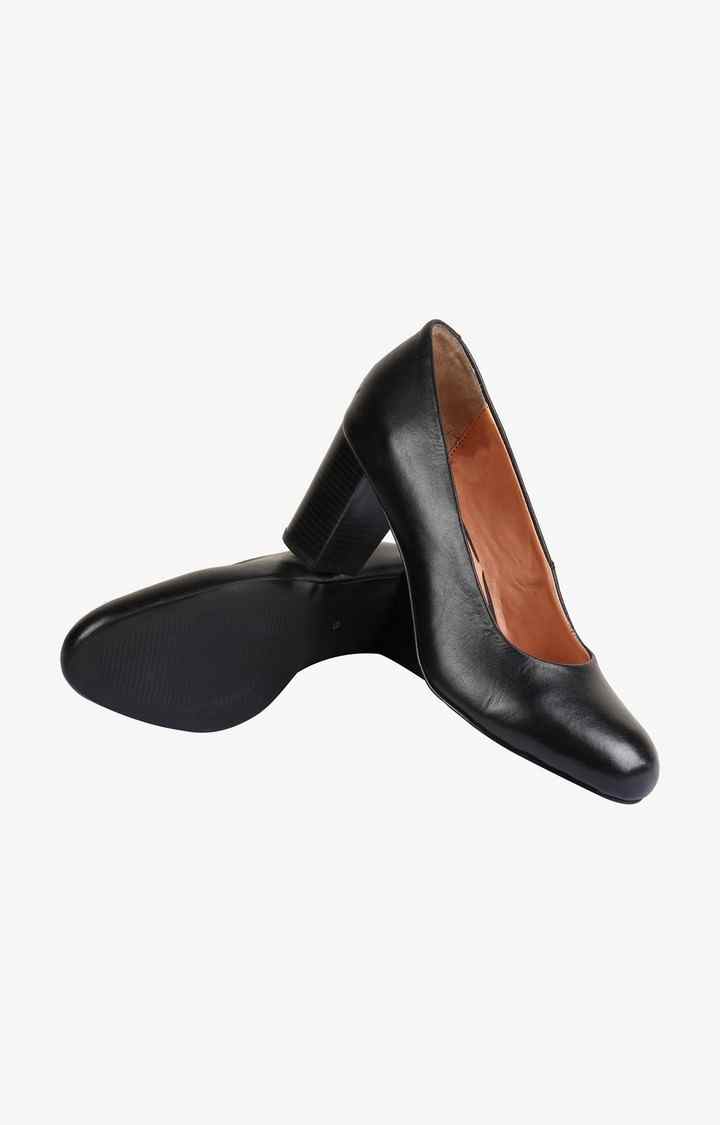 Tracey Black Pumps