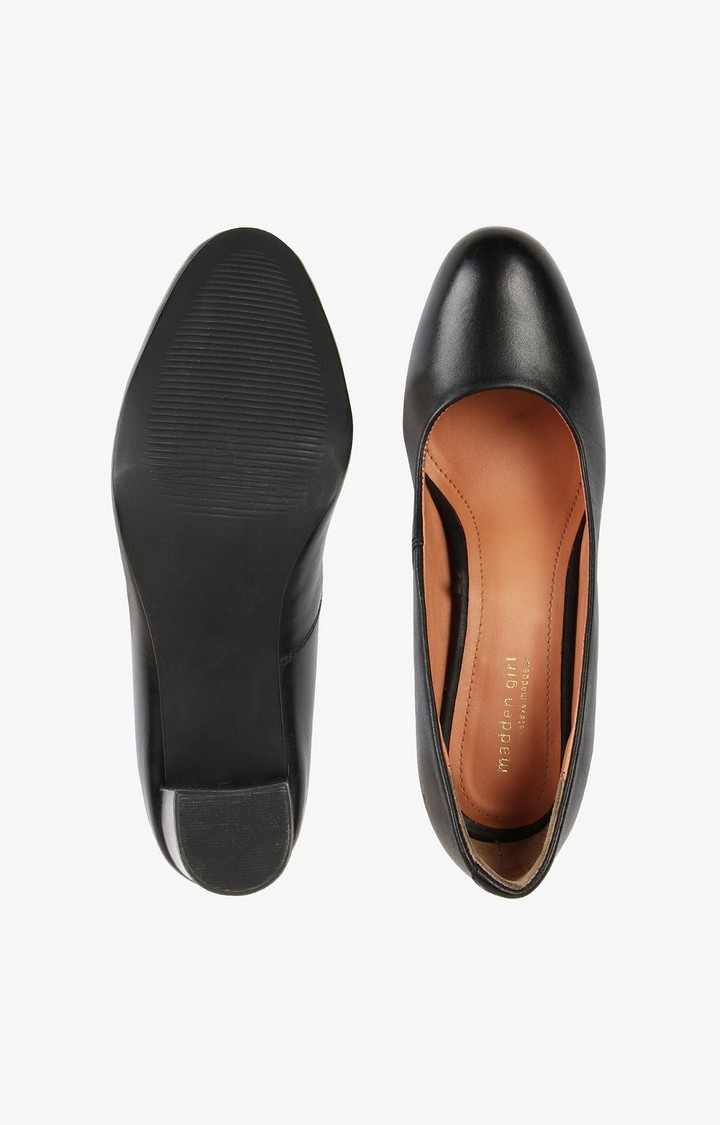 Tracey Black Pumps