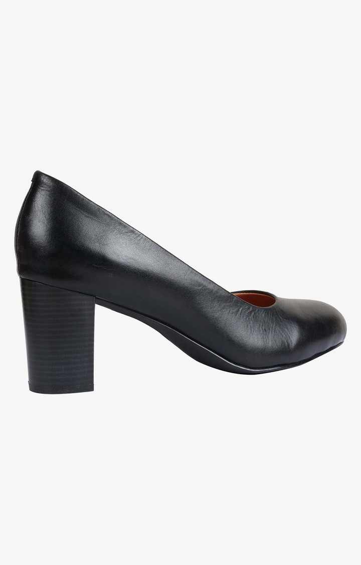 Tracey Black Pumps