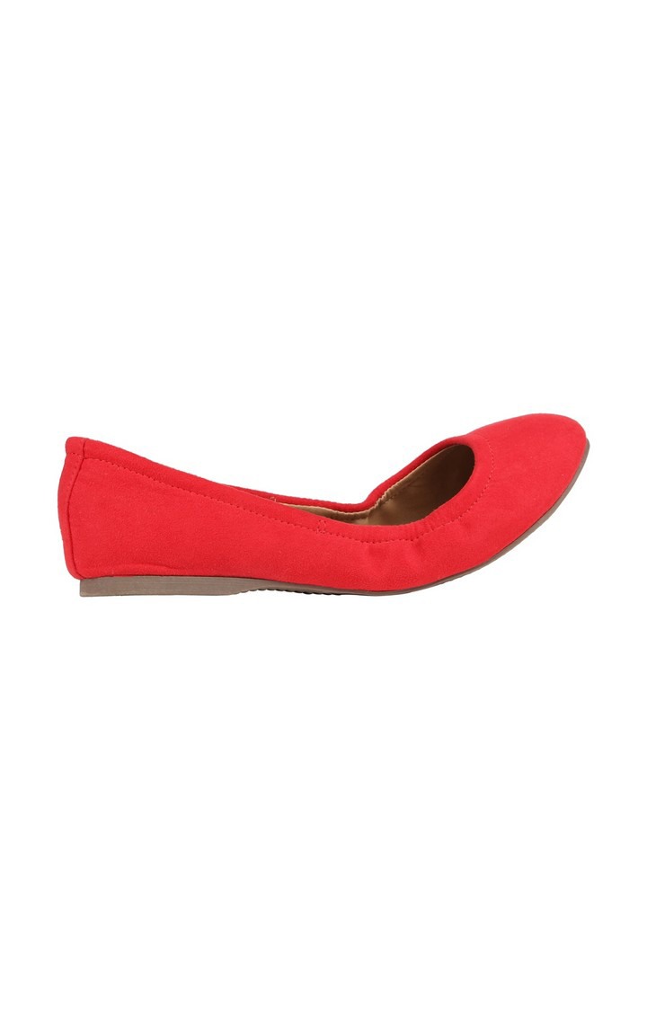 Margyy Red Closed Flats & Ballerinas