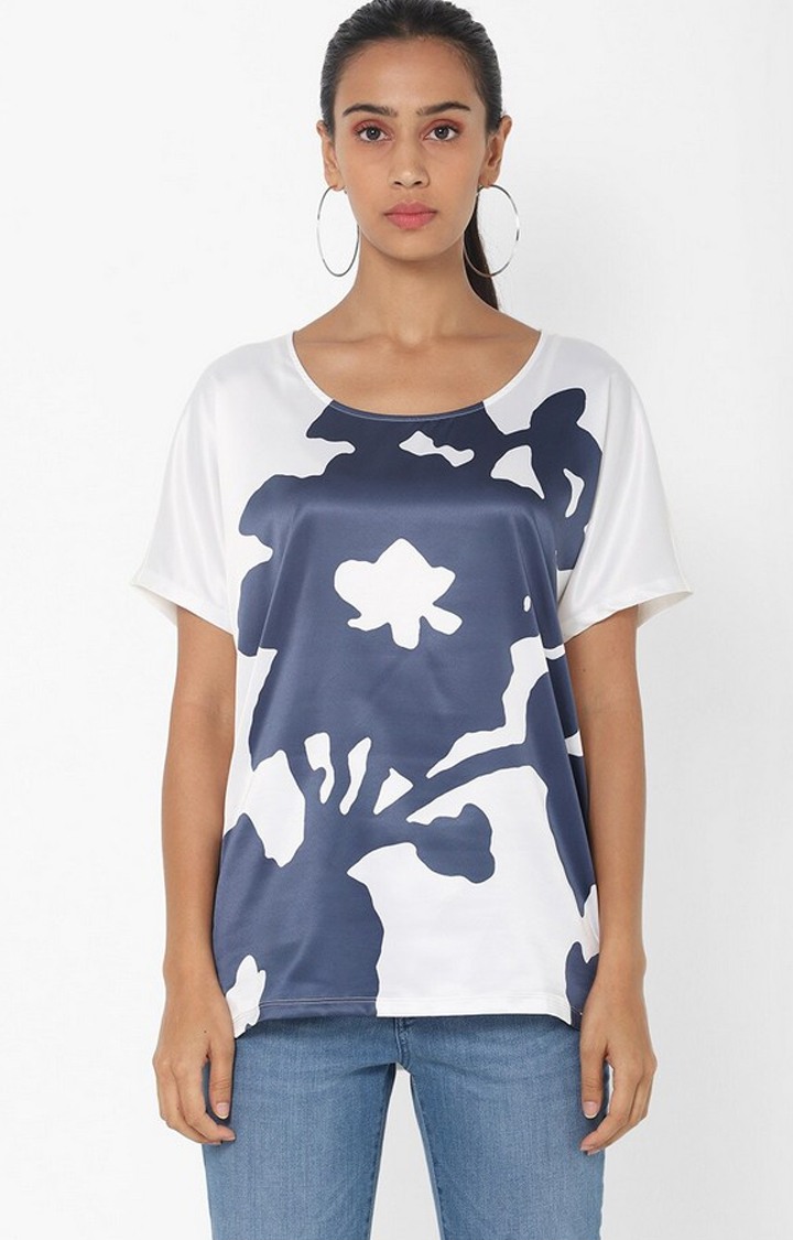 Melyn Big Flower Crew-Neck Top