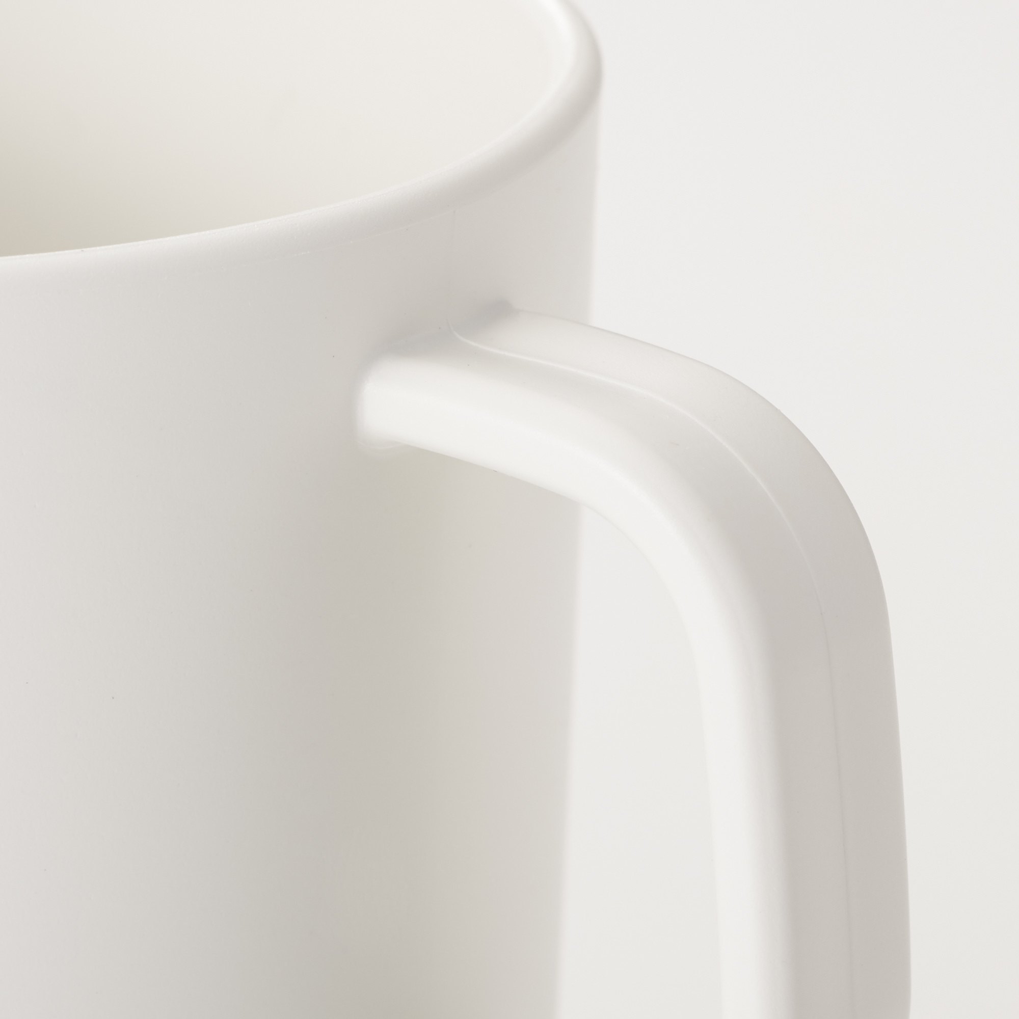 MUJI | PP MUG WITH LID / WHITE
