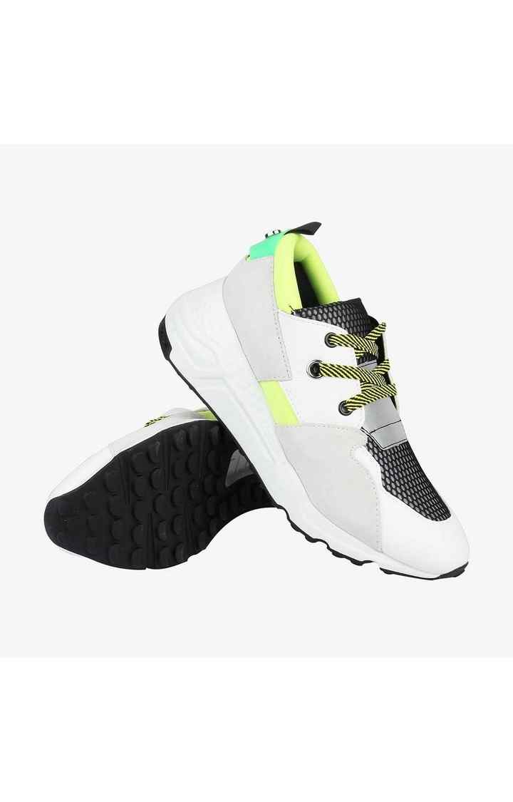 Cliff White Sneakers