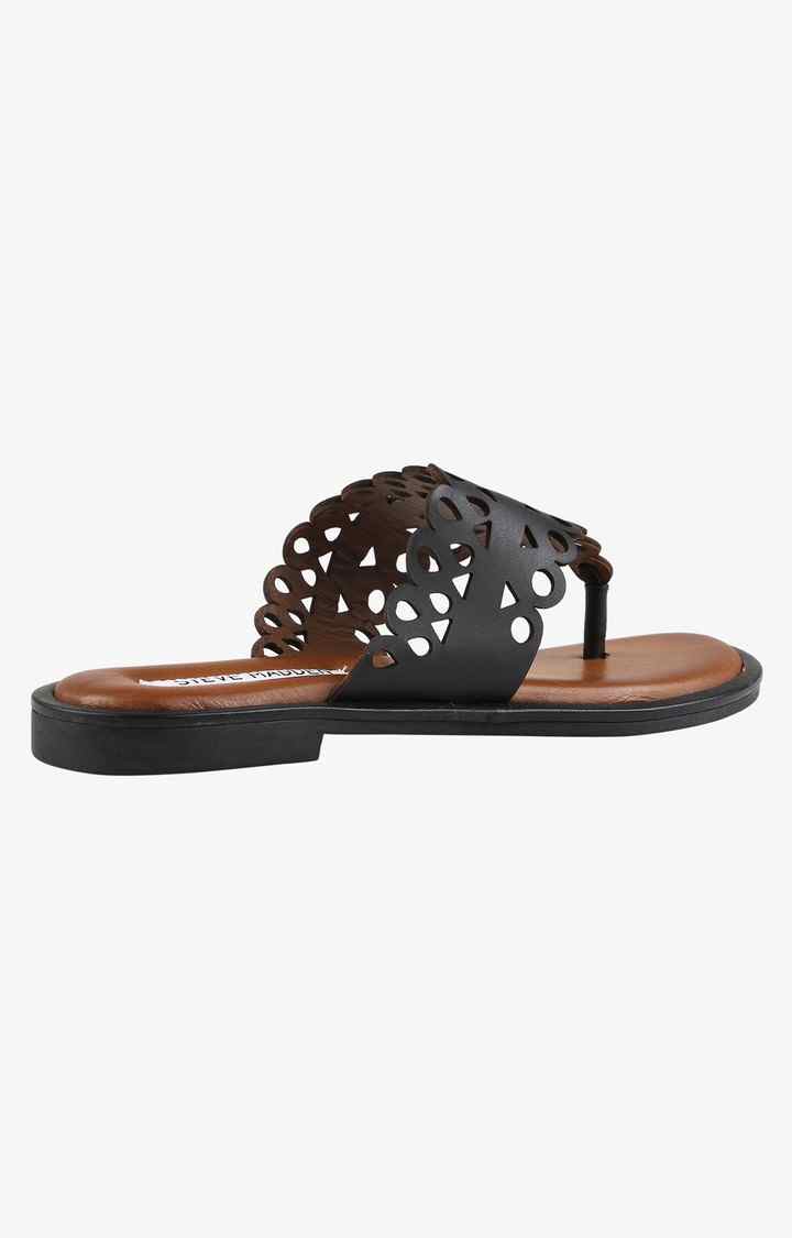 Fanny Black Flats