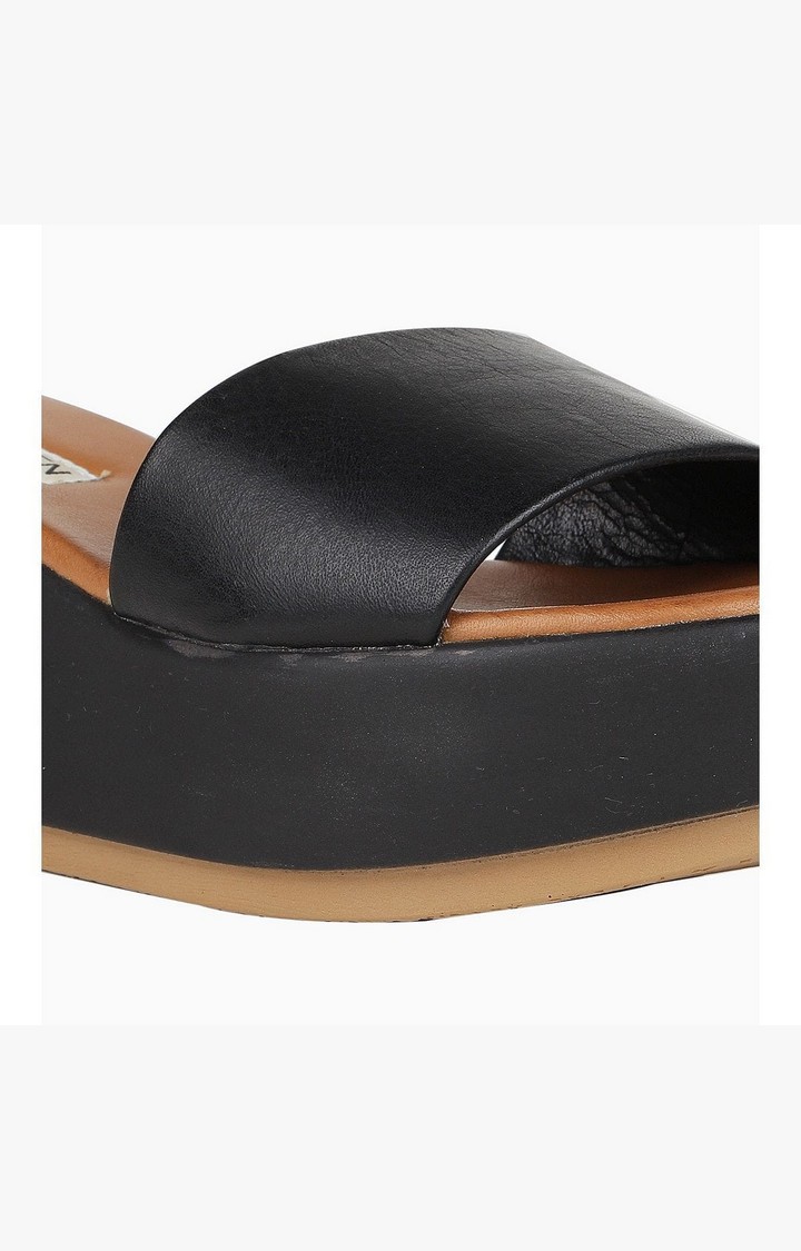 Ferry Black Wedges