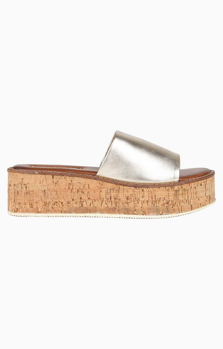 Sandy Gold Wedges