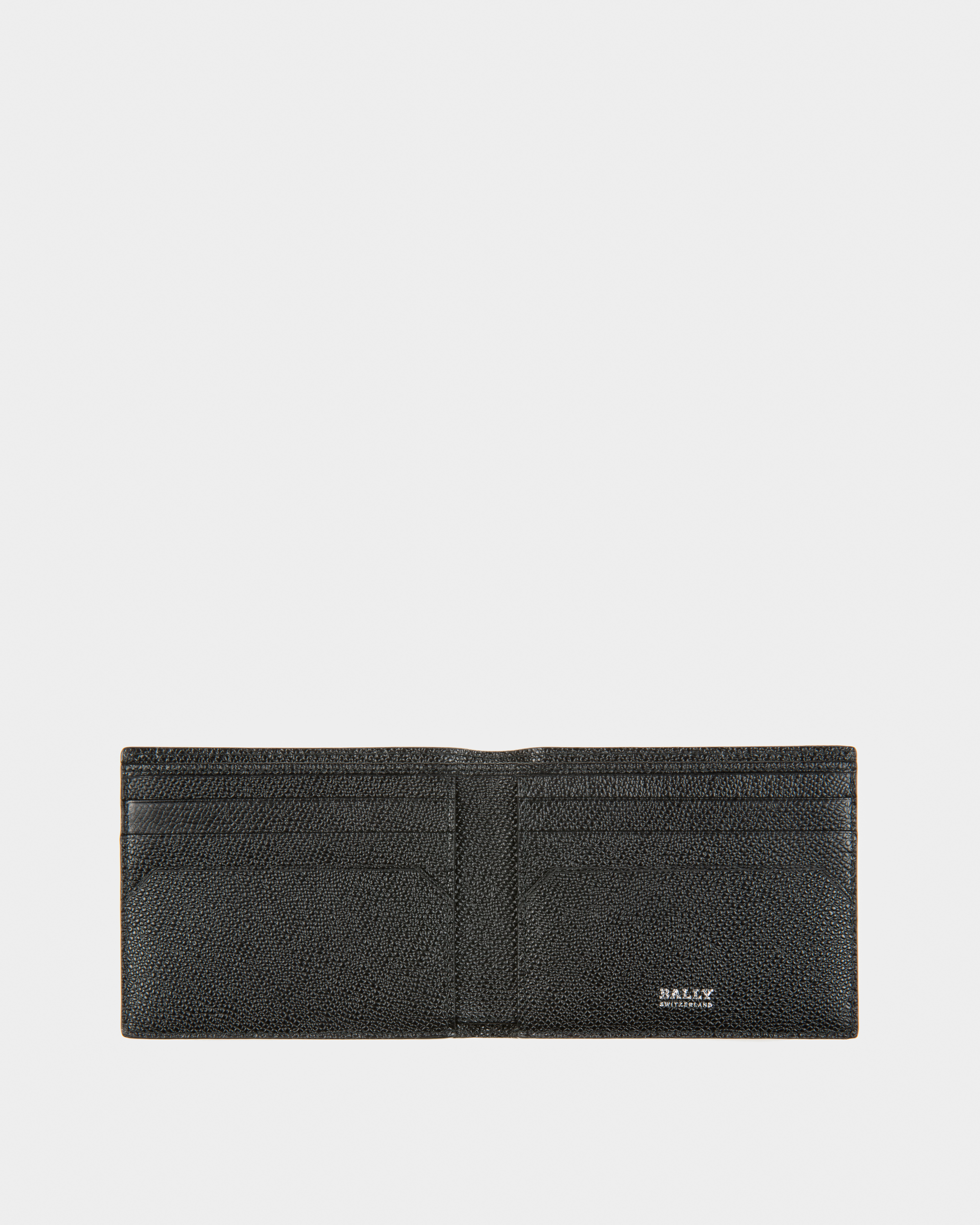 Trasai Leather Wallet In Black