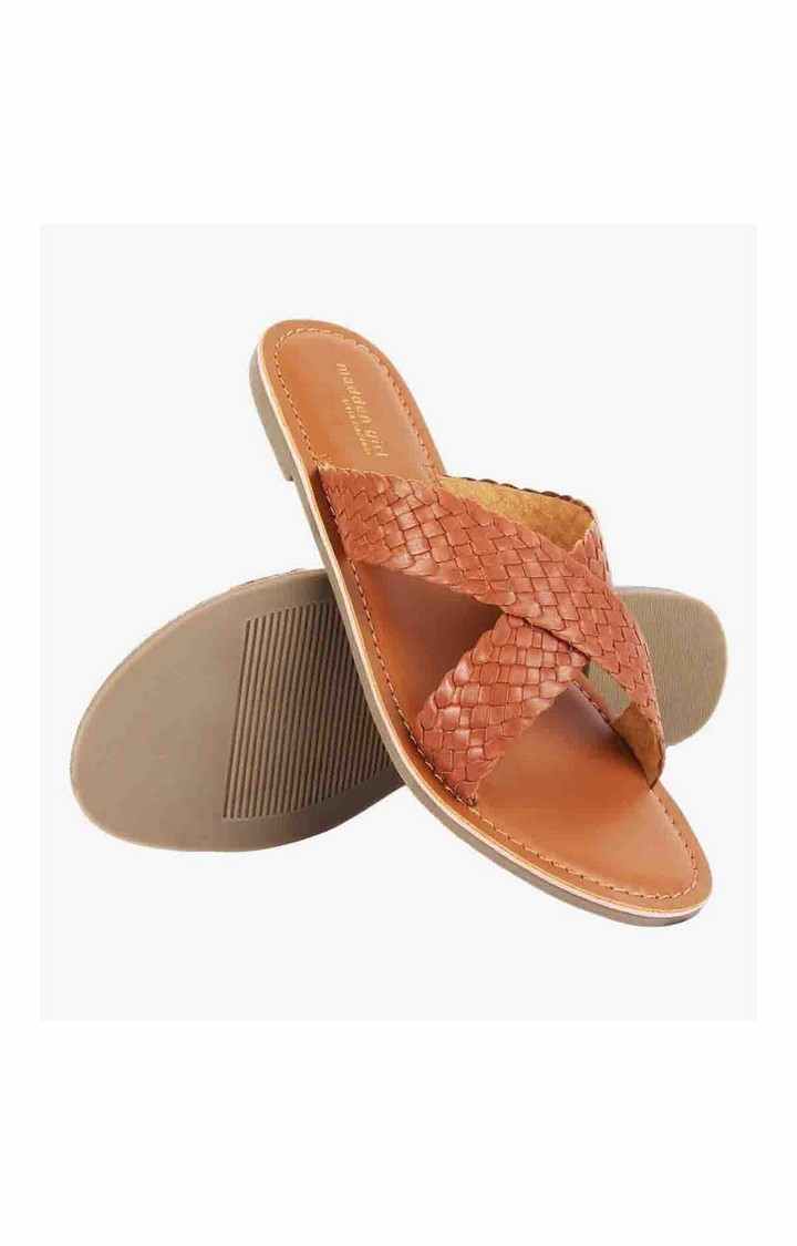 Byla Brown Flats