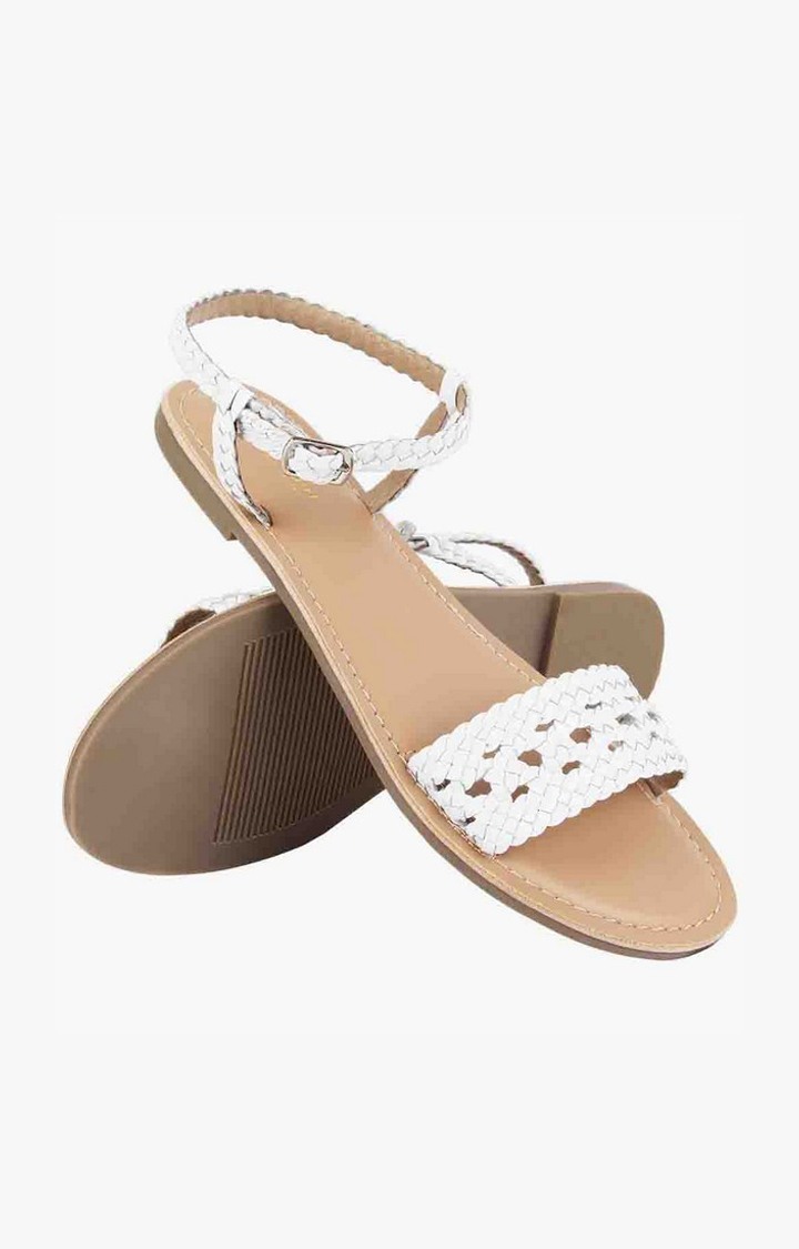 Dua White Flats