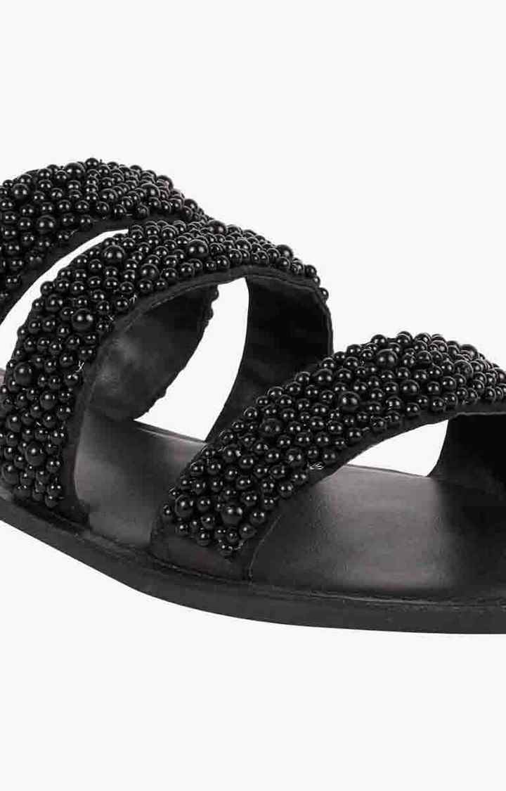 Yara Black Flats